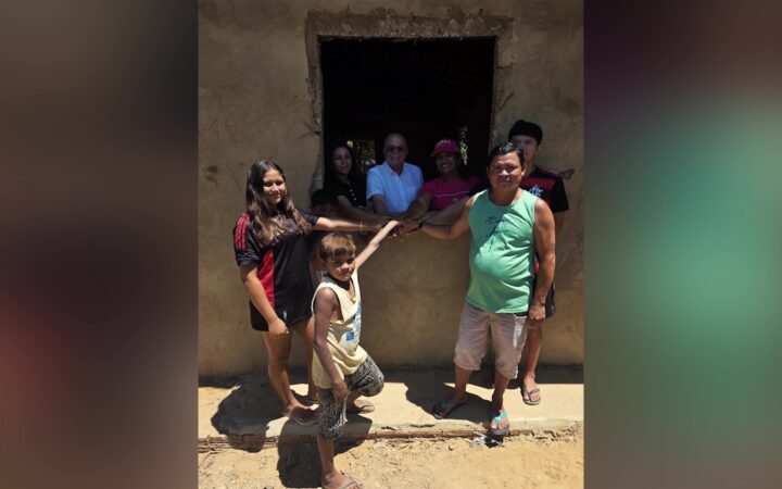 Construções de casas em Barra do Corda são vistoriadas pelo deputado Hildo Rocha